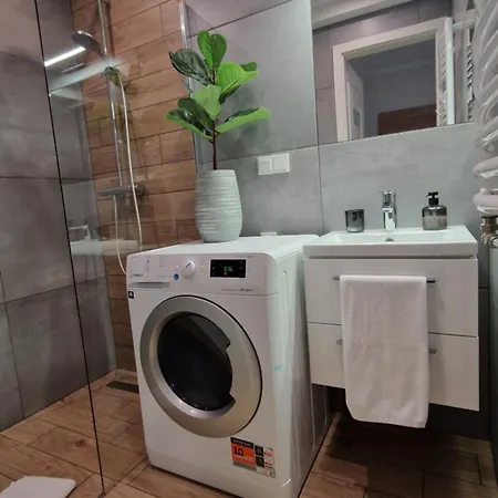 Apartament W Srodmiesciu Sanok Exterior foto